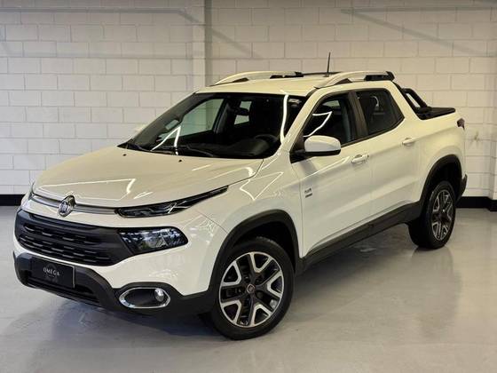 FIAT TORO 2.0 16V TURBO DIESEL ENDURANCE 4WD AT9 FIAT TORO 2.0 16V TURBO DIESEL ENDURANCE 4WD AT9